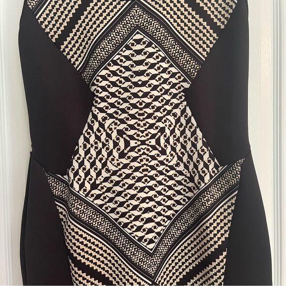 Carmen Marc Valvo Black and Cream Geometric Stretchy Dress - Picture 2 of 9